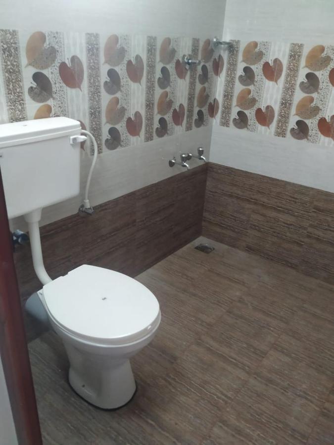 Vintage Inn Homestay Cherai Beach Exterior photo